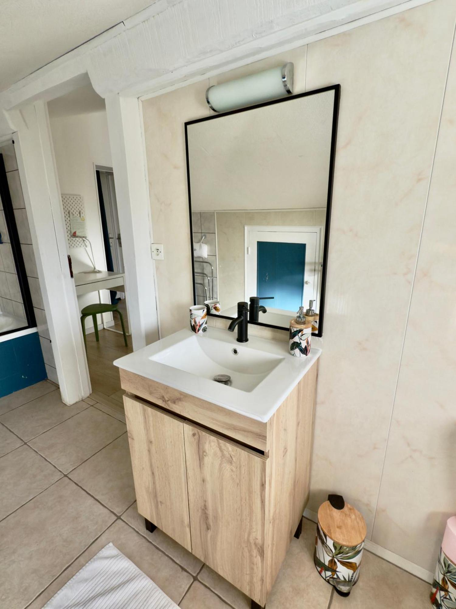 Maison Des Chenes 64 - Independant Apartment With Terrasse بوكو المظهر الخارجي الصورة